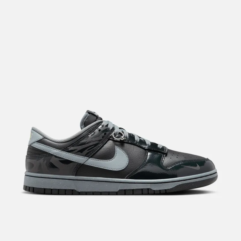 DUNK LOW RETRO QS "BERLIN" sold by Lapstone & Hammer