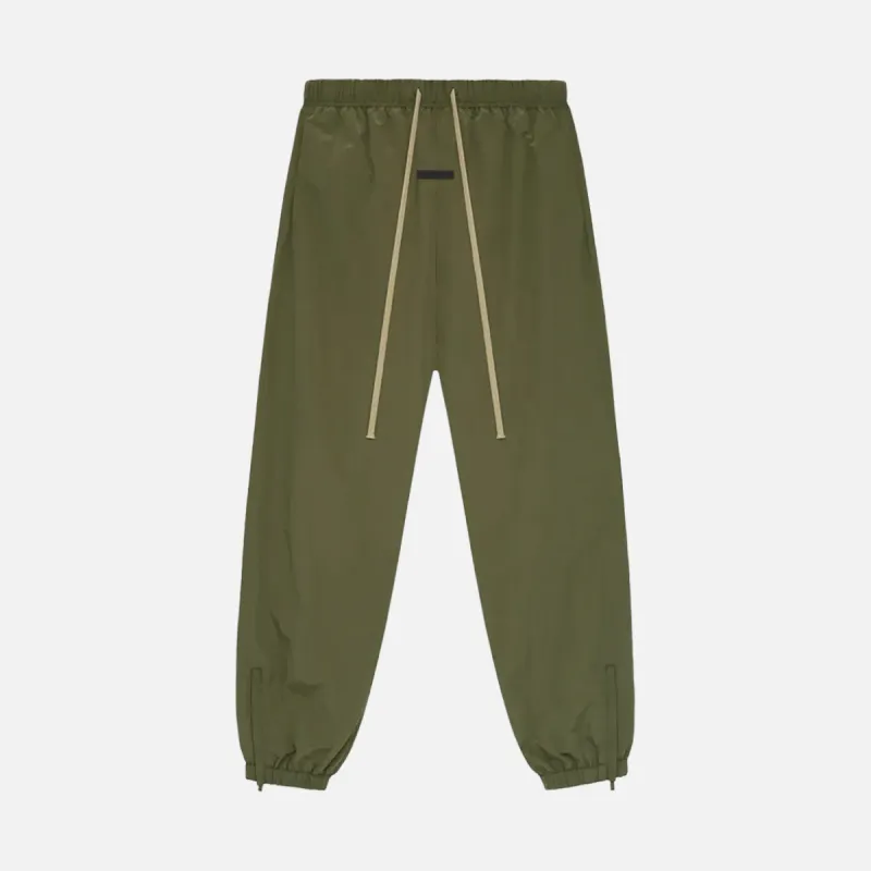 ESSENTIALS RIPSTOP TRACKPANT - MILITARY sold by Lapstone & Hammer