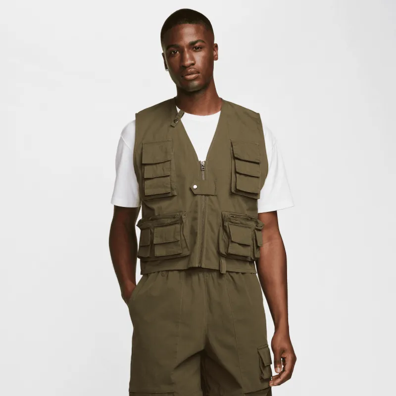 NIKE LIFE UTILITY VEST- CARGO KHAKI sold by Lapstone & Hammer