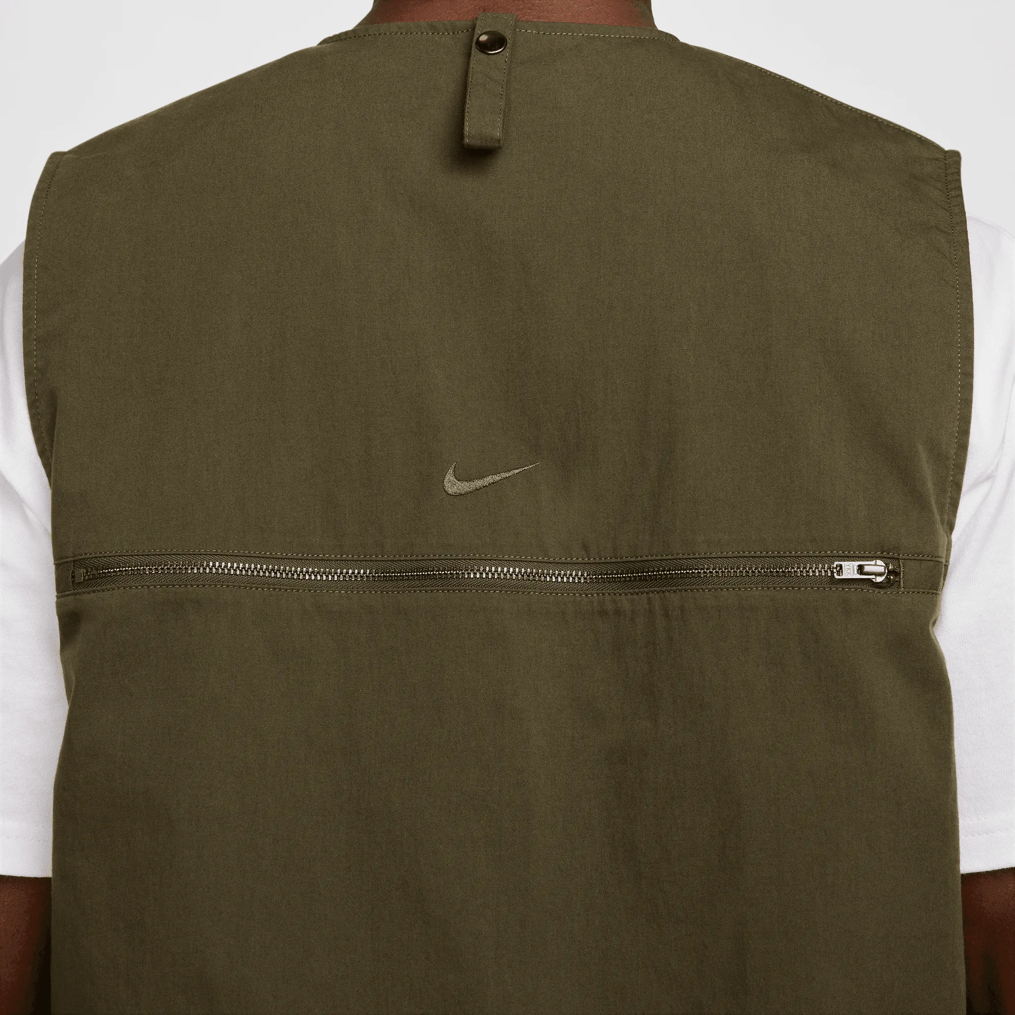 NIKE LIFE UTILITY VEST- CARGO KHAKI sold by Lapstone & Hammer product image thumbnail 4