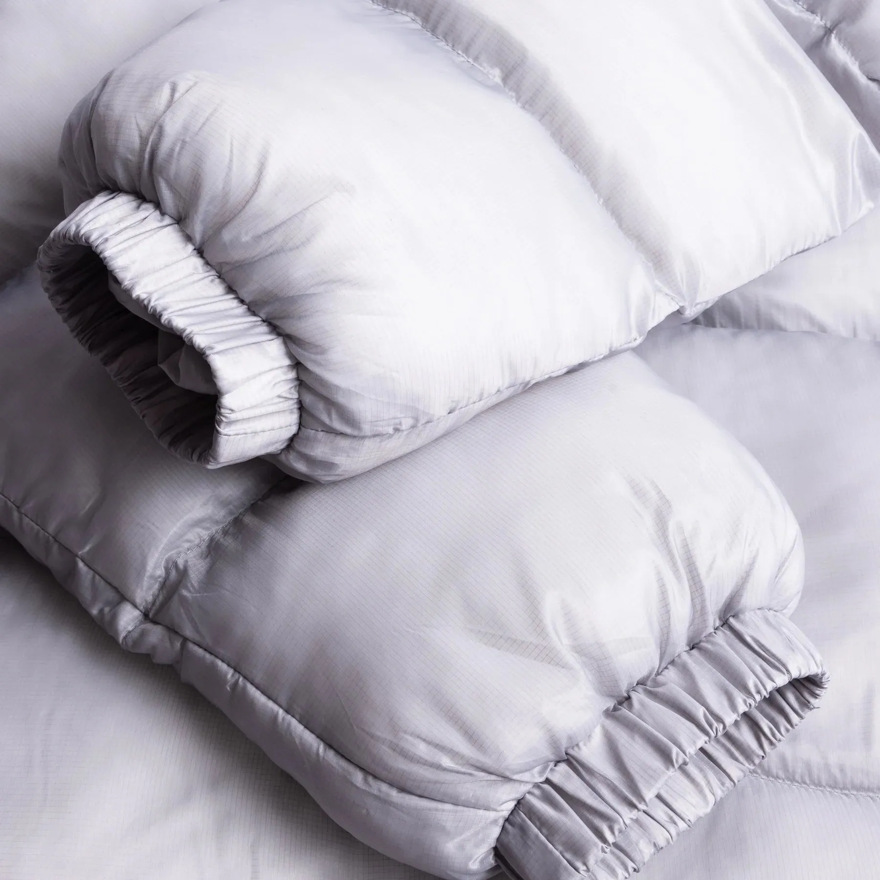 CLASSIC RIPSTOP PUFFER - SILVER sold by Lapstone & Hammer product image thumbnail 3