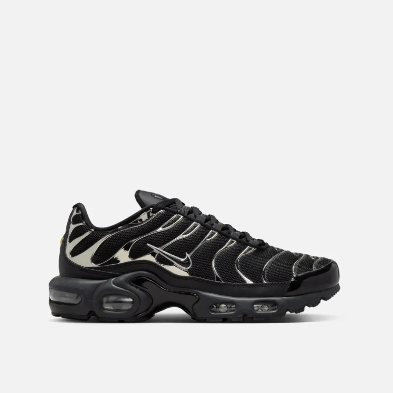 WMNS AIR MAX PLUS SE - BLACK / METALLIC SILVER sold by Lapstone & Hammer