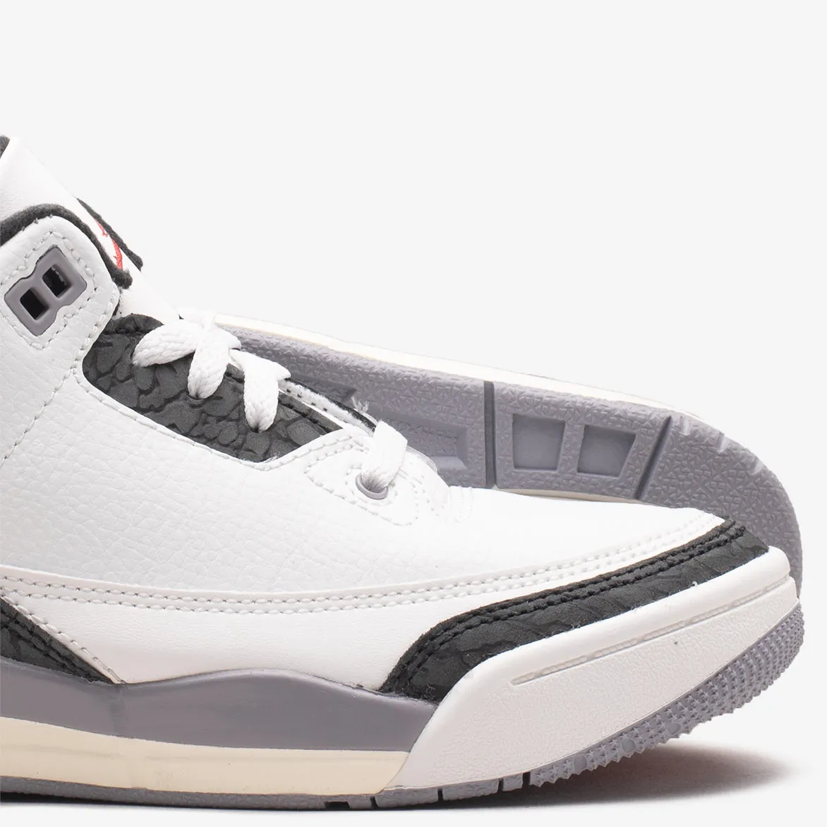 JORDAN 3 RETRO (PS) "CEMENT GREY" sold by Lapstone & Hammer product image thumbnail 4