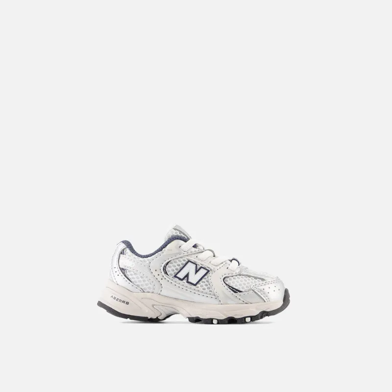 530 (TD) "SUMMER FOG" sold by Lapstone & Hammer