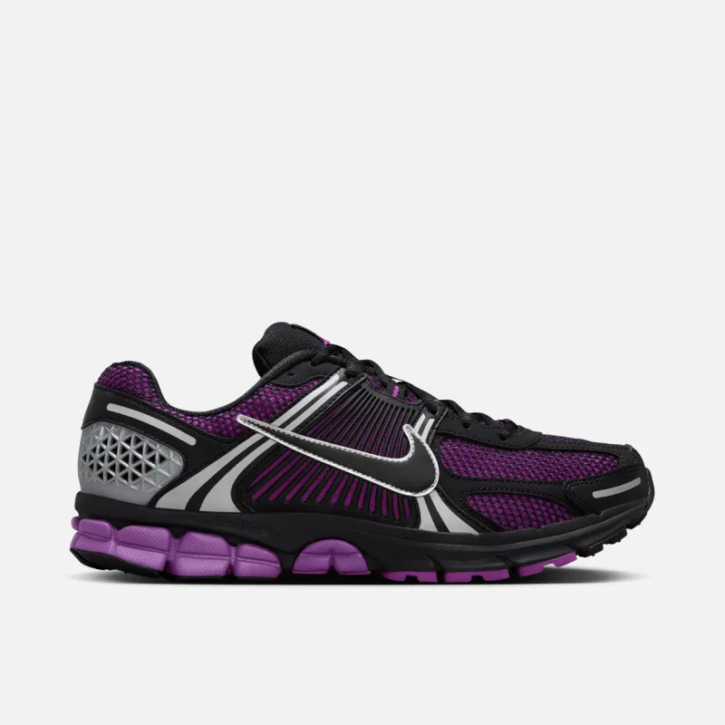 ZOOM VOMERO 5 - VIVID PURPLE / METALLIC SILVER sold by Lapstone & Hammer