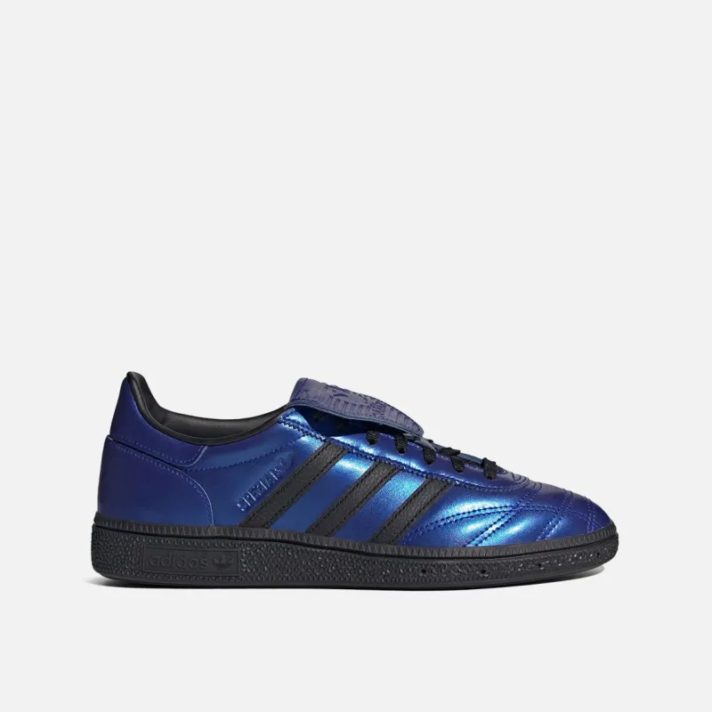 HANBALL SPEZIAL - LUCID BLUE / CORE BLACK sold by Lapstone & Hammer