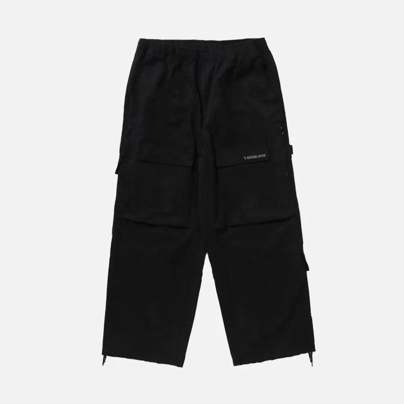 USED RELAXED FIT CARGO PANTS - BLACK sold by Lapstone & Hammer
