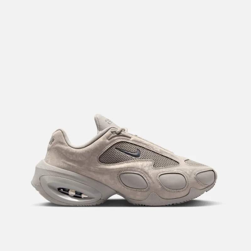 WMNS AIR MAX MUSE SE - COLLEGE GREY / METALLIC SILVER sold by Lapstone & Hammer