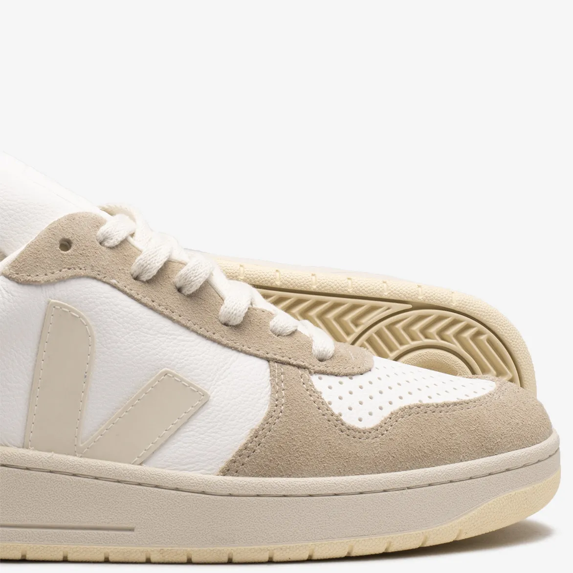 V-10 CHROMEFREE LEATHER - EXTRA WHITE / SAHARA sold by Lapstone & Hammer product image thumbnail 4