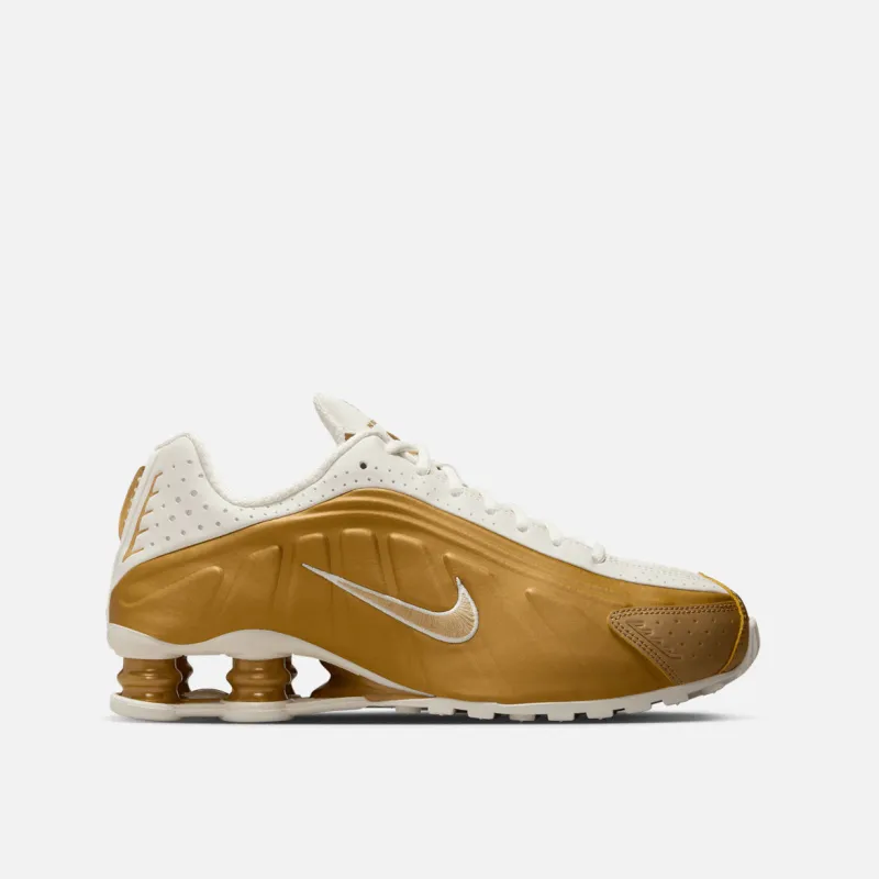 WMNS SHOX R4 - SOFT PEARL / METALLIC GOLD sold by Lapstone & Hammer