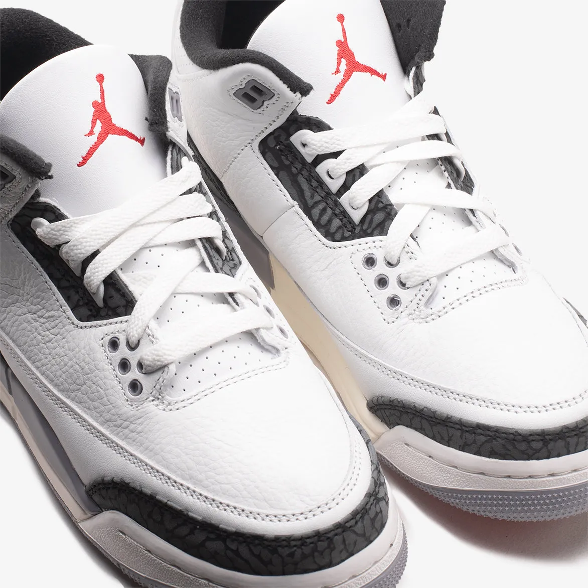 AIR JORDAN 3 RETRO (GS) "CEMENT GREY" sold by Lapstone & Hammer product image thumbnail 5