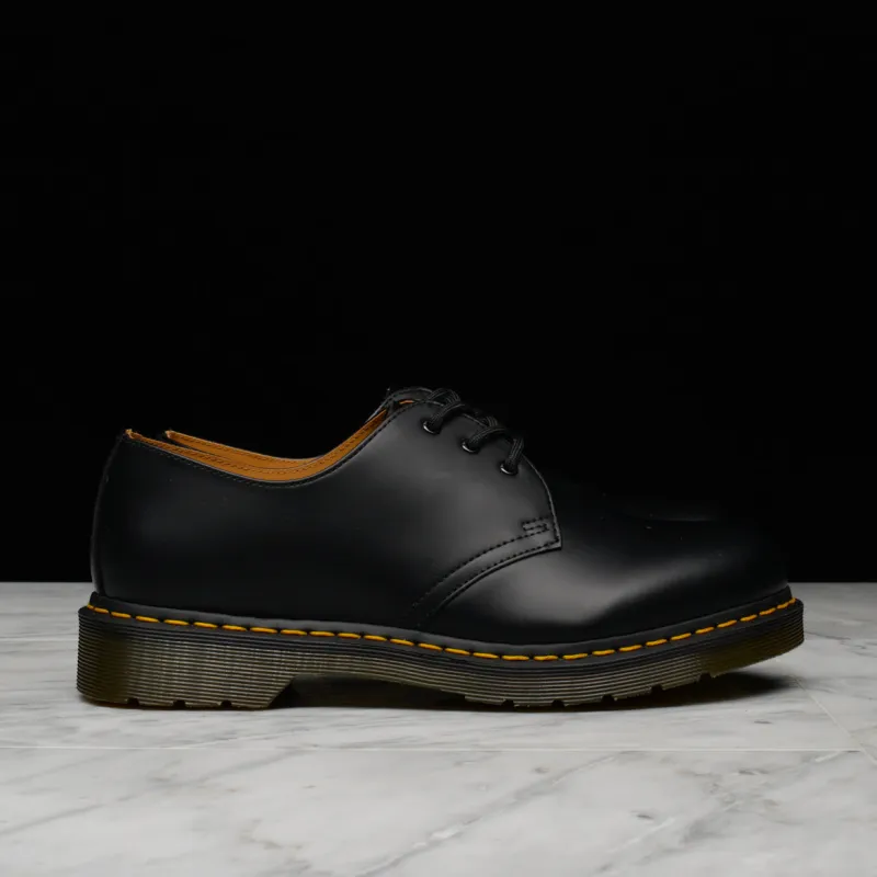 1461 SMOOTH - BLACK sold by Lapstone & Hammer