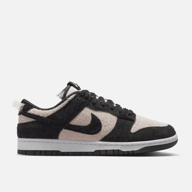 DUNK LOW RETRO SE "SUEDE PANDA" sold by Lapstone & Hammer
