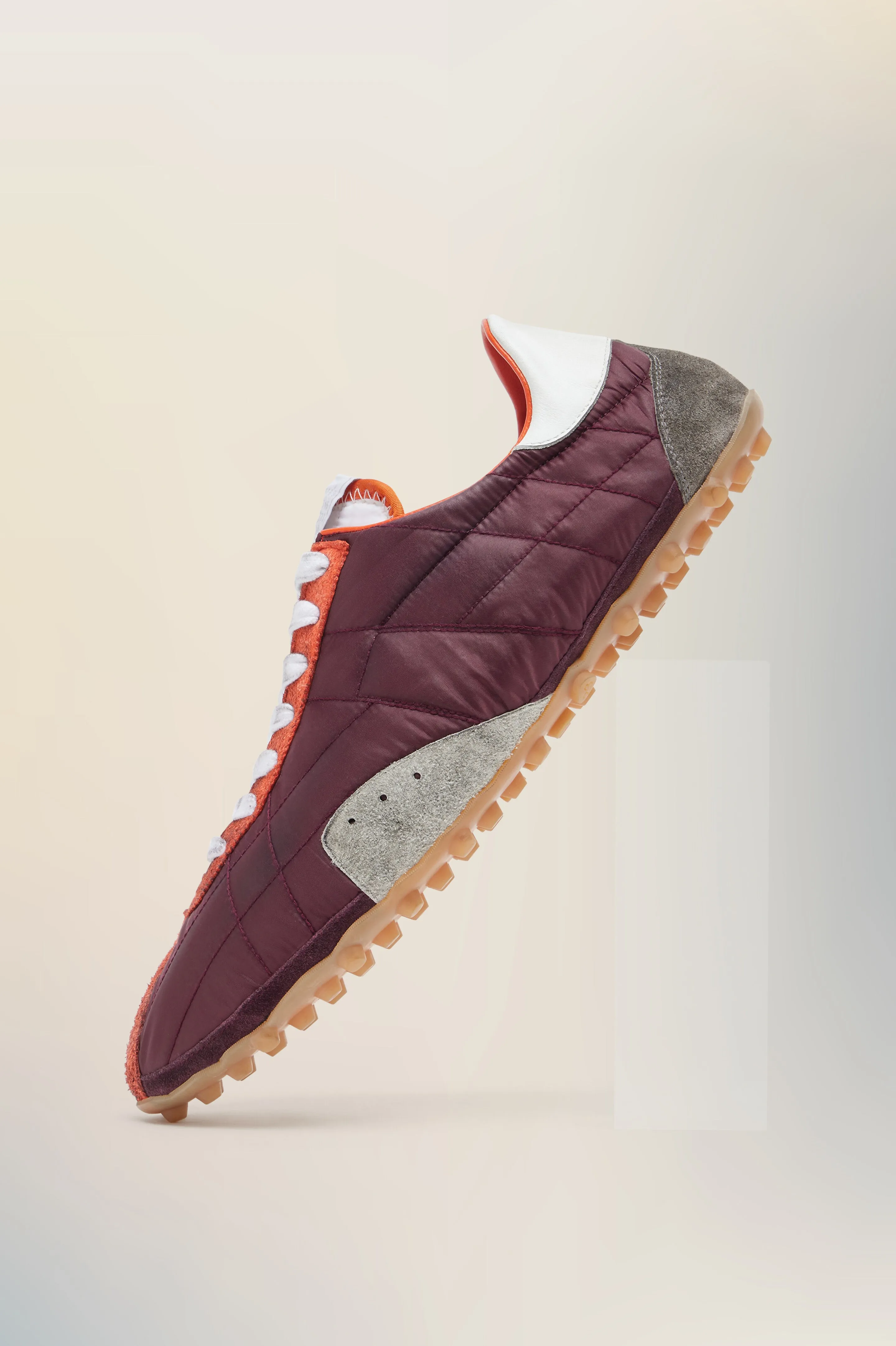 SPRINTER - RED sold by Lapstone & Hammer product image thumbnail 3