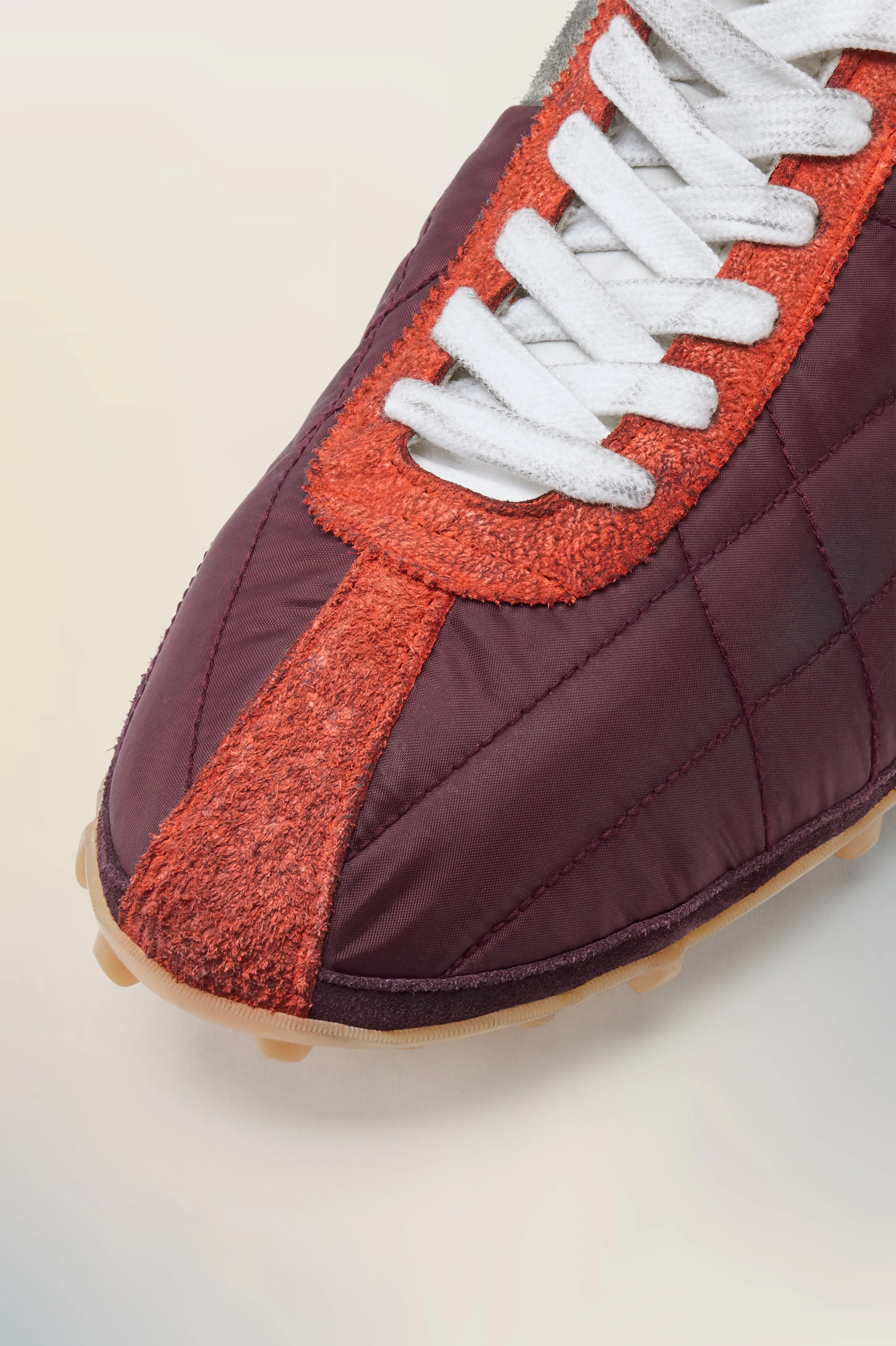 SPRINTER - RED sold by Lapstone & Hammer product image thumbnail 4