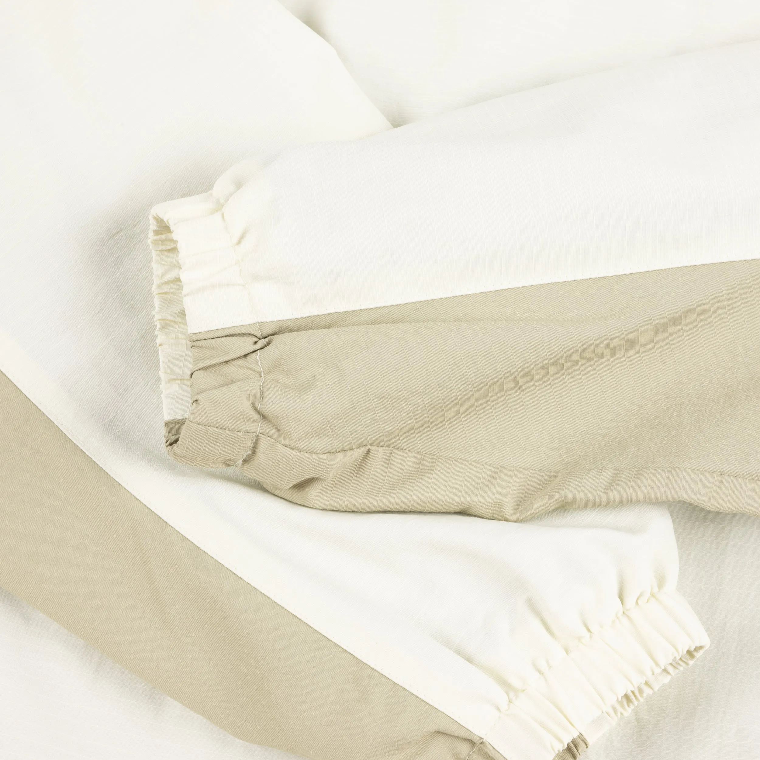 TECH WINBREAKER - OFF WHITE sold by Lapstone & Hammer product image thumbnail 5