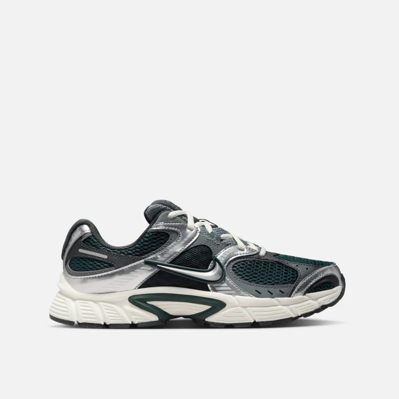 WMNS V5 RNR - SEAWEED / METALLIC SILVER sold by Lapstone & Hammer