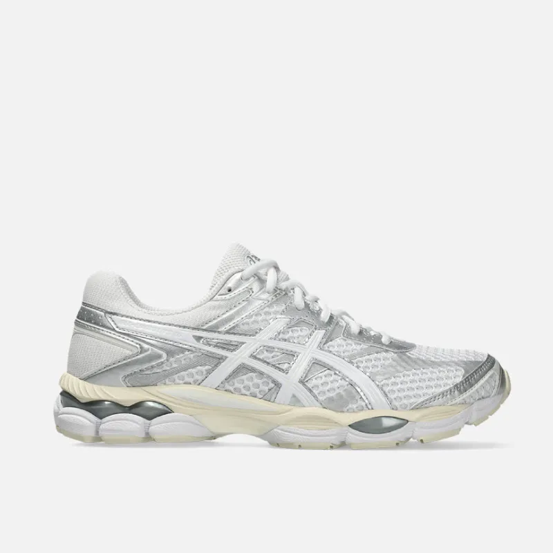 GEL-CUMULUS 16 - WHITE / WHITE sold by Lapstone & Hammer
