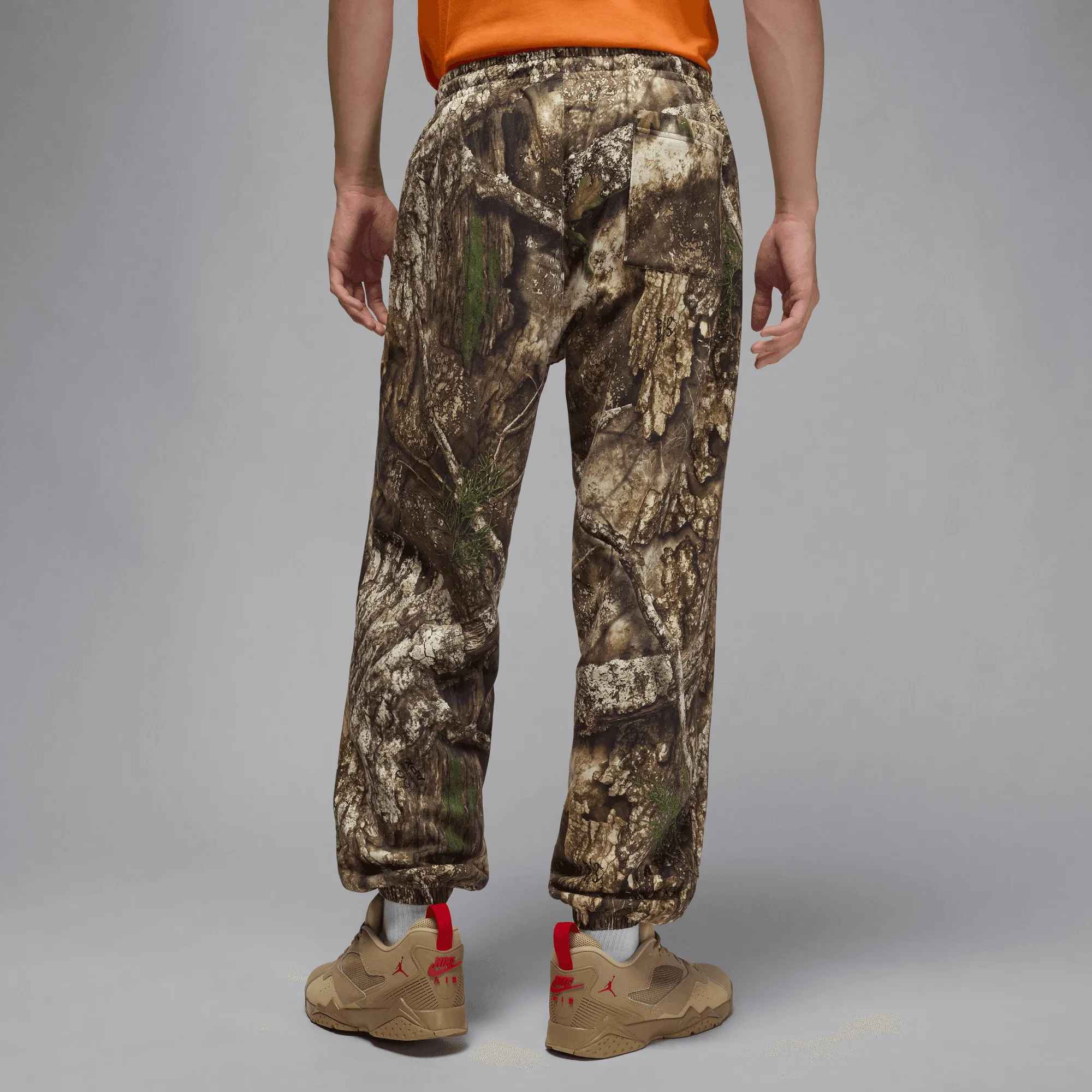JORDAN BROOKLYN FLEECE REALTREE PANTS - MEDIUM OLIVE / SAIL sold by Lapstone & Hammer product image thumbnail 2