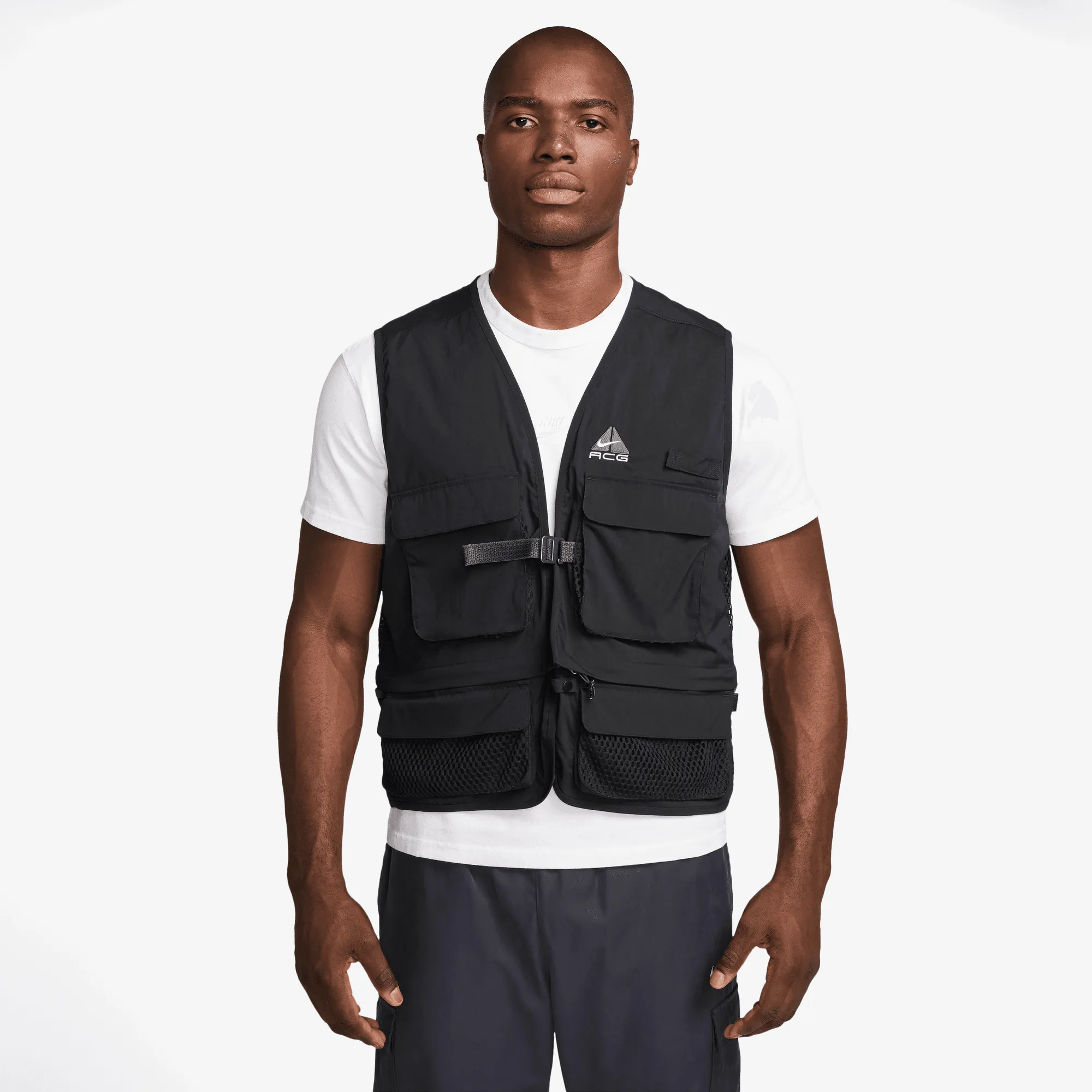 ACG BLACK IGUANA VEST - BLACK sold by Lapstone & Hammer product image thumbnail 2