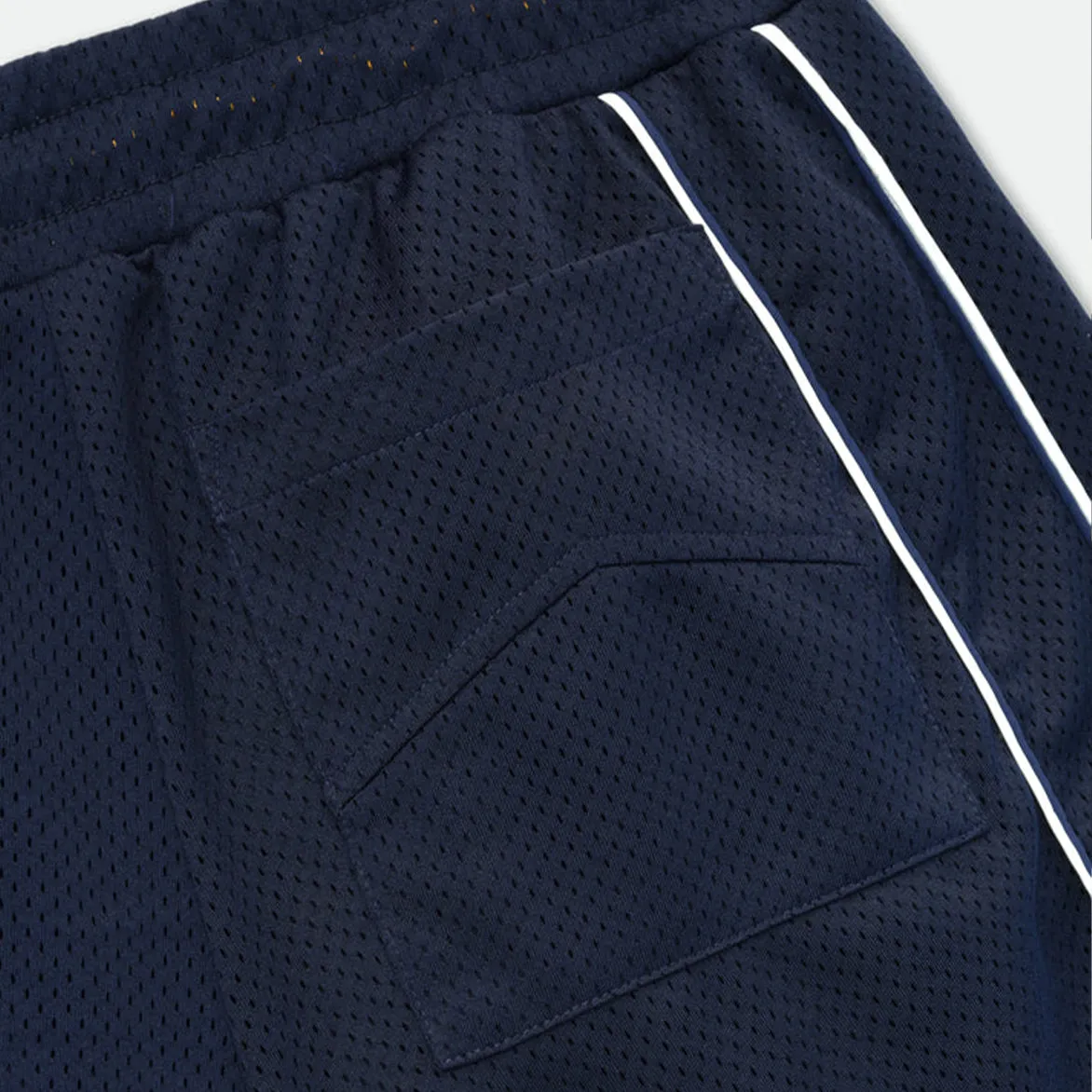 BAGGY COLLEGIATE LOGO SHORT - NAVY / CREAM sold by Lapstone & Hammer product image thumbnail 4