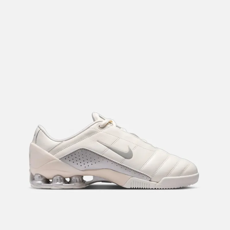 WMNS TOTAL 90 SHOX MAGIA QS - SAIL / PALE IVORY made by Nike