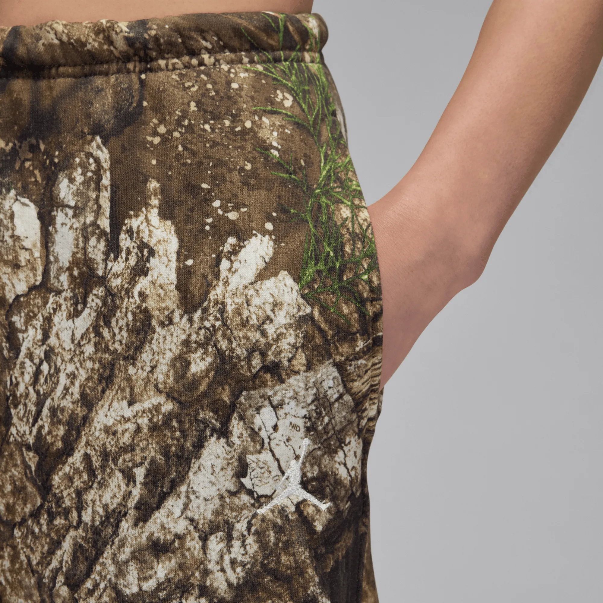 WMNS JORDAN BROOKLYN FLEECE REALTREE OPEN-HEM PANTS - SAIL sold by Lapstone & Hammer product image thumbnail 4