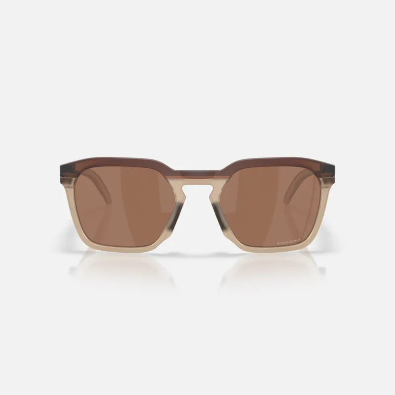 HSTN SQ - MATTE ROOTBEER made by Oakley