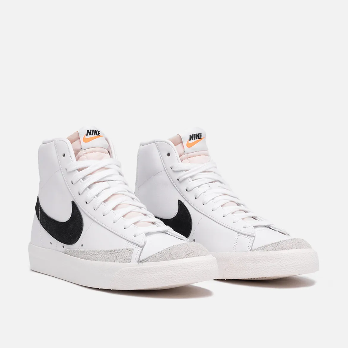 WMNS BLAZER MID`77 - WHITE / BLACK sold by Lapstone & Hammer product image thumbnail 2
