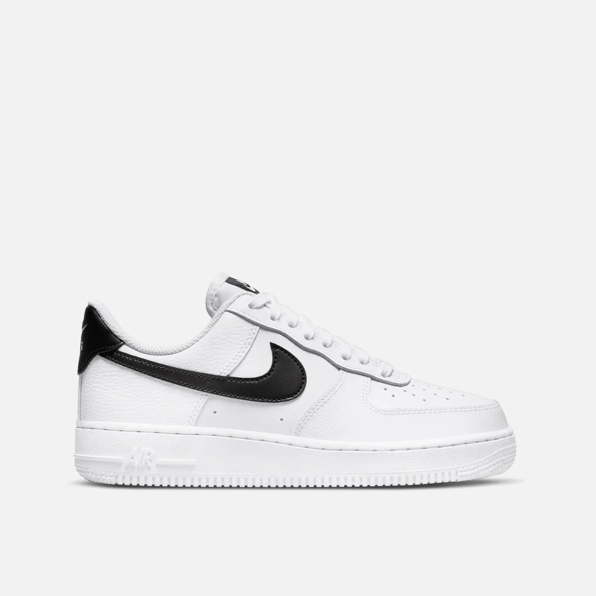 WMNS AIR FORCE 1 `07 - WHITE / BLACK sold by Lapstone & Hammer