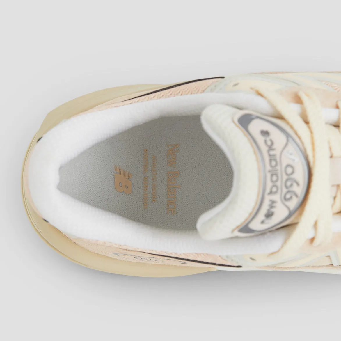 MADE IN THE USA 990V6 "VINTAGE ROSE" sold by Lapstone & Hammer product image thumbnail 5