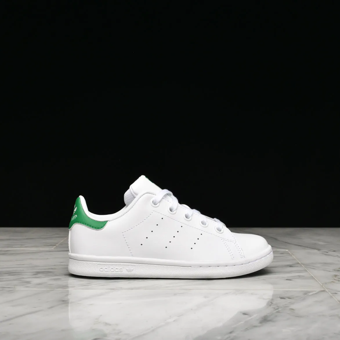 STAN SMITH (PS) - WHITE / GREEN sold by Lapstone & Hammer