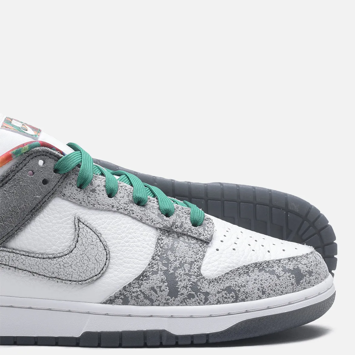 DUNK LOW RETRO PRM "PHILLY" sold by Lapstone & Hammer product image thumbnail 4