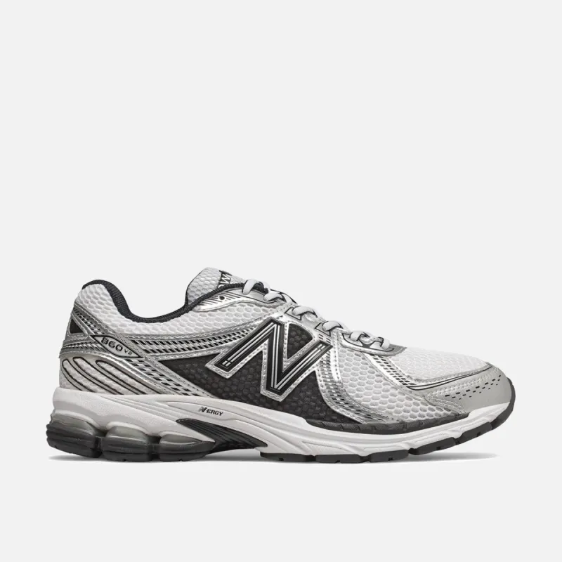 860V2 "SILVER BLACK" sold by Lapstone & Hammer