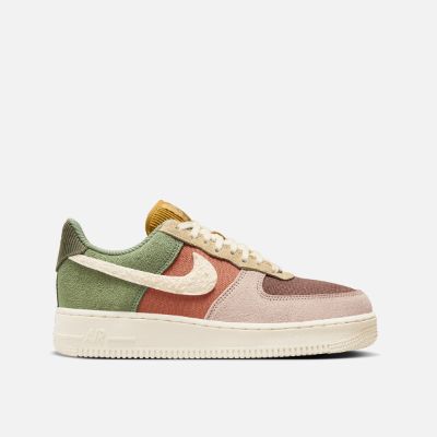 WMNS AIR FORCE 1 '07 LX "OIL GREEN / PALE IVORY" sold by Lapstone & Hammer