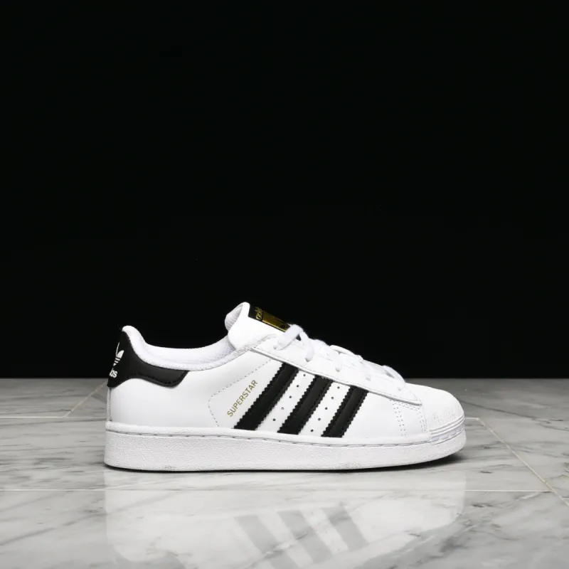 SUPERSTAR (PS) - WHITE / BLACK sold by Lapstone & Hammer