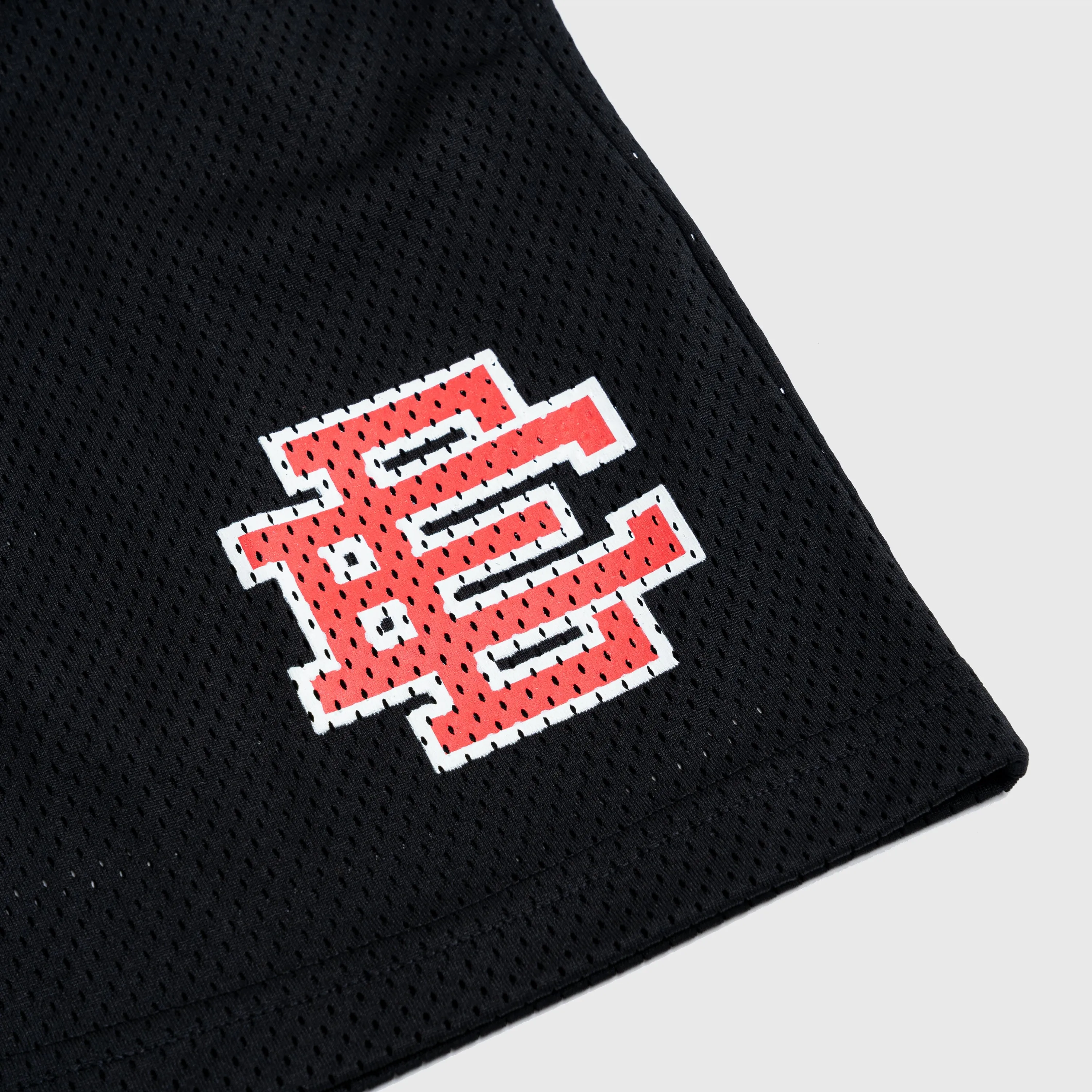 ERIC EMANUEL X 76ERS SHORT - BLACK sold by Lapstone & Hammer product image thumbnail 4