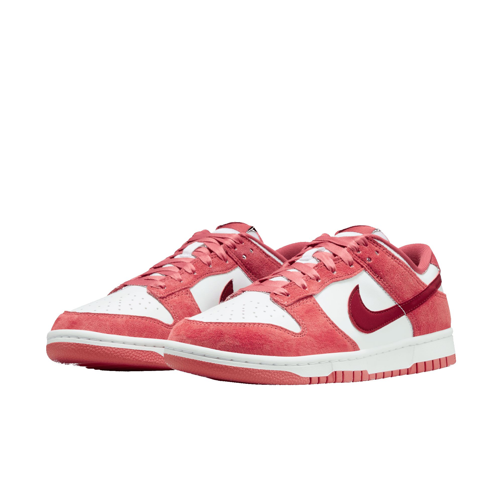 WMNS DUNK LOW "VALENTINE'S DAY" sold by Lapstone & Hammer product image thumbnail 2