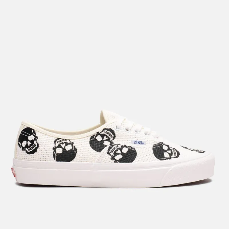ANAHEIM FACTORY AUTHENTIC 44 DX "NEEDLEPOINT" - SKULLS sold by Lapstone & Hammer