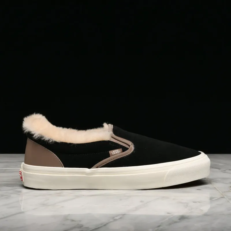 VANS VAULT OG CLASSIC SLIP-ON - BLACK / PINE BARK sold by Lapstone & Hammer