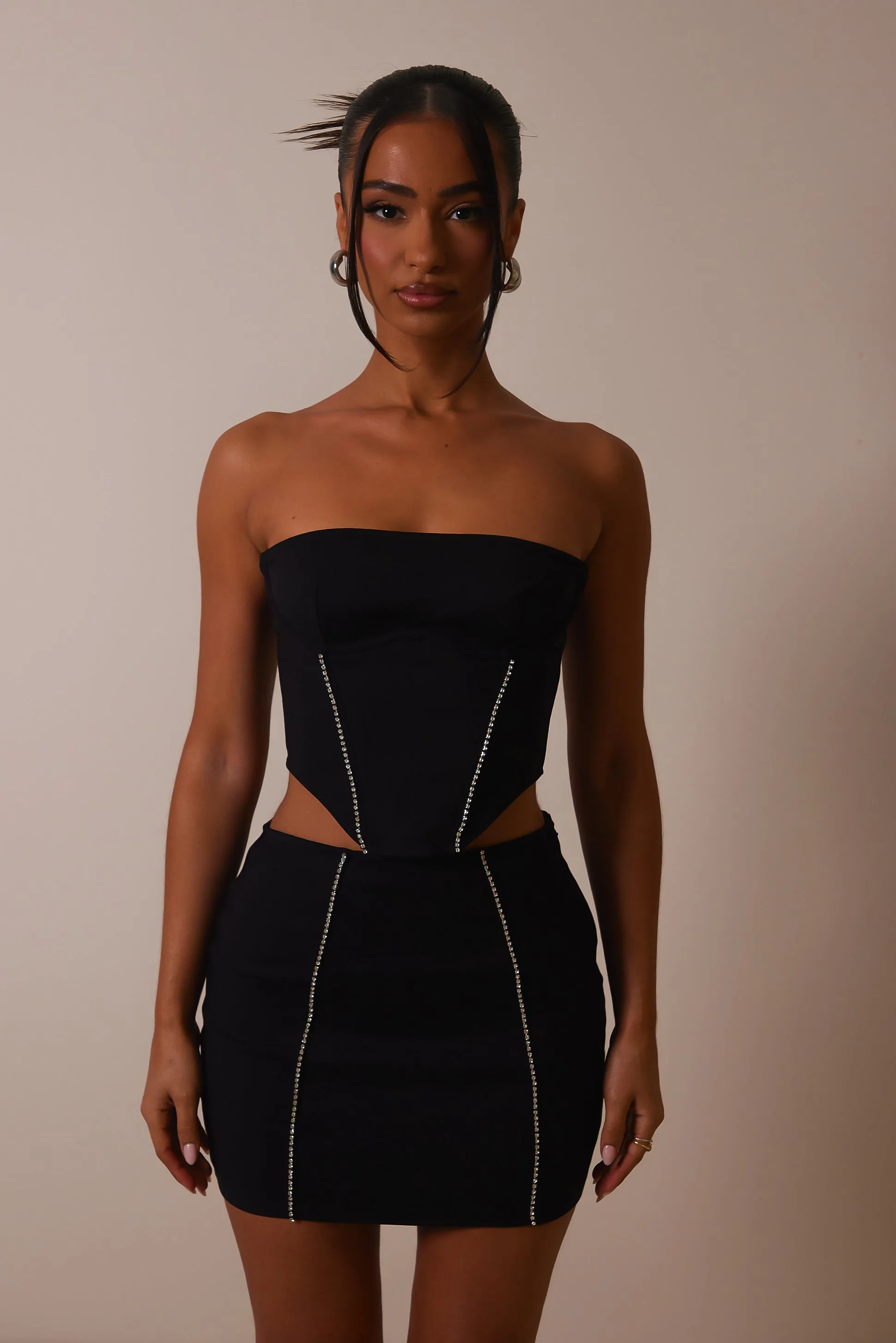 The Diamond seam set- Black sold by MARS THE LABEL