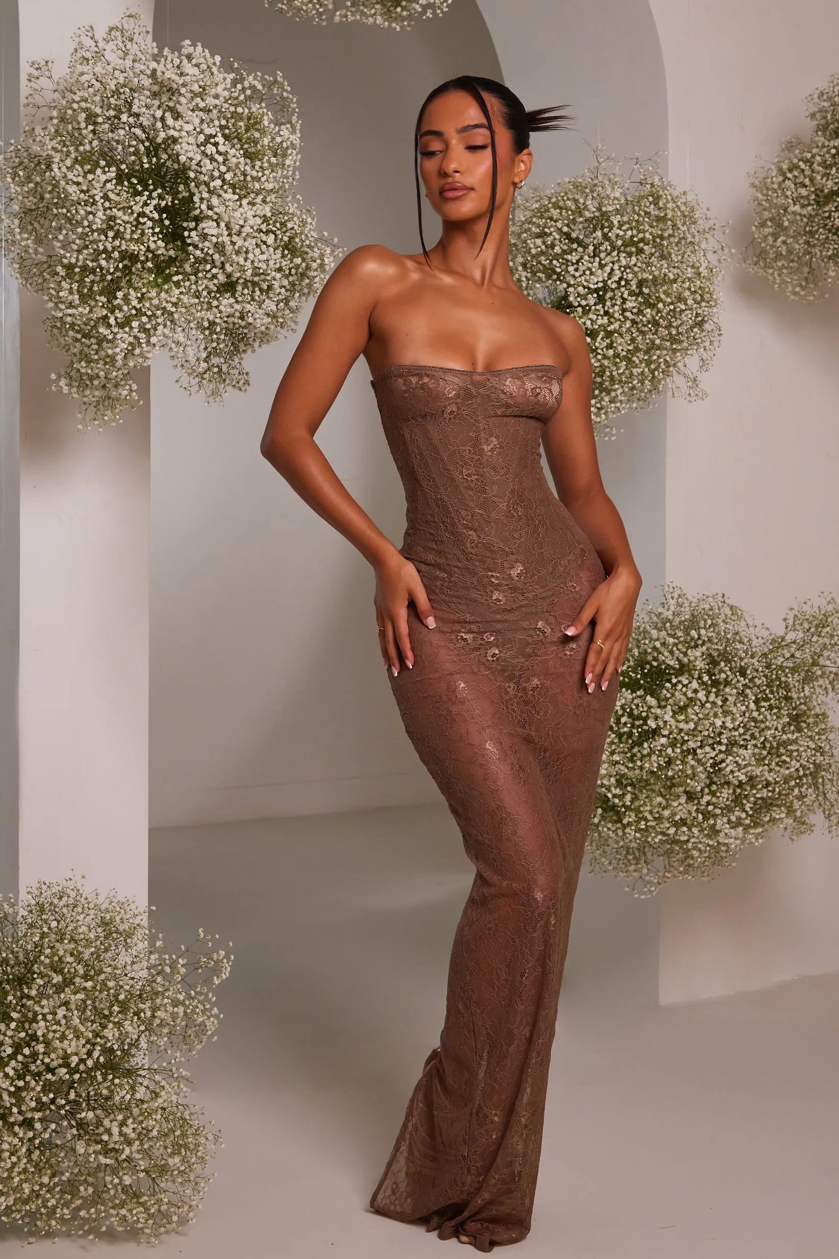 The body lace maxi dress - Brown sold by MARS THE LABEL