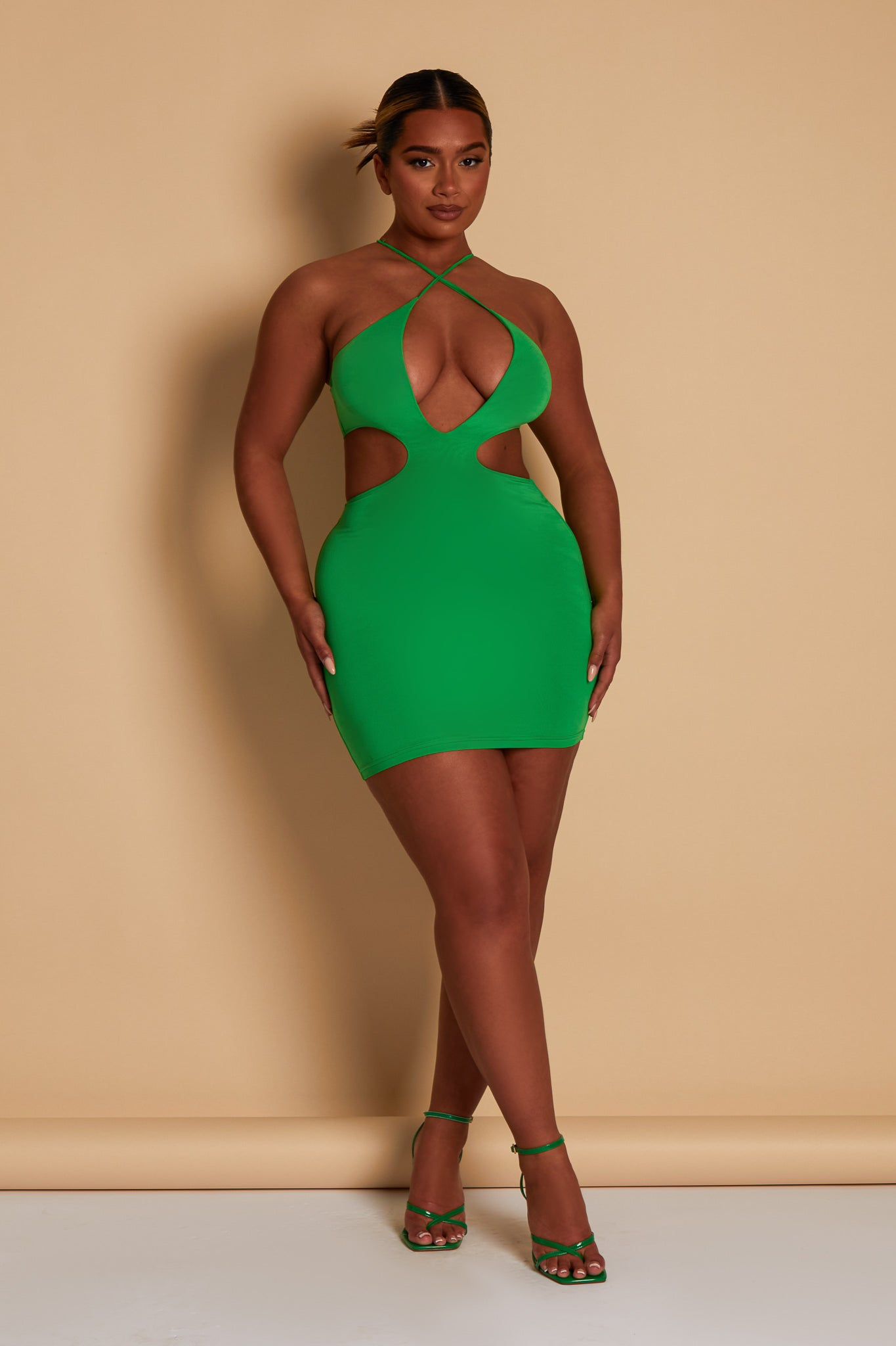 Cross Front Mini - Green sold by MARS THE LABEL product image thumbnail 2