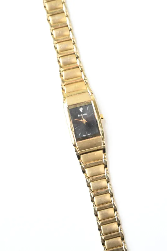 Vintage Watch sold by YLLW