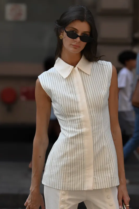 Anni Linen Top sold by YLLW