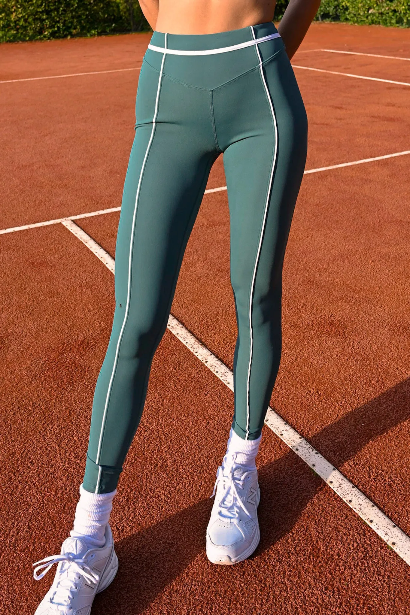 Habit Contour Leggings — Body Green sold by YLLW product image thumbnail 2