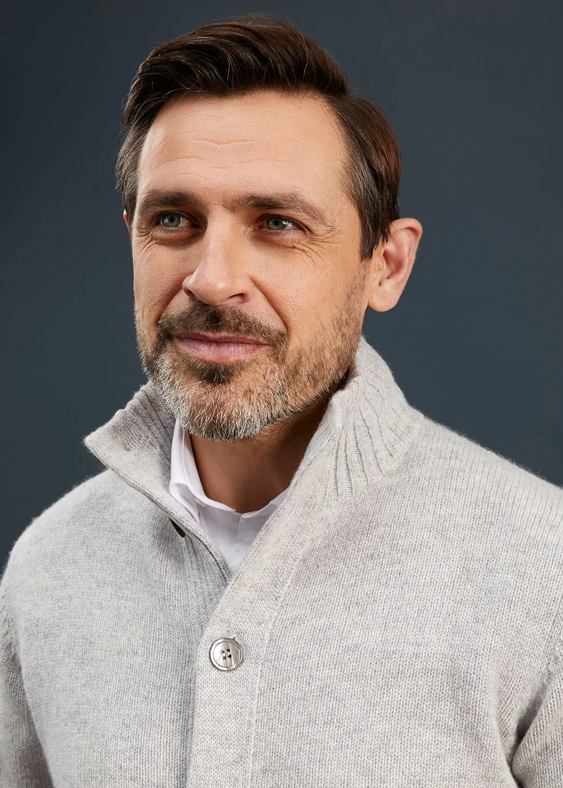 Men's Lambswool Buttoned Jumper In Pearl Grey - Regular Fit sold by Alan Paine product image thumbnail 5