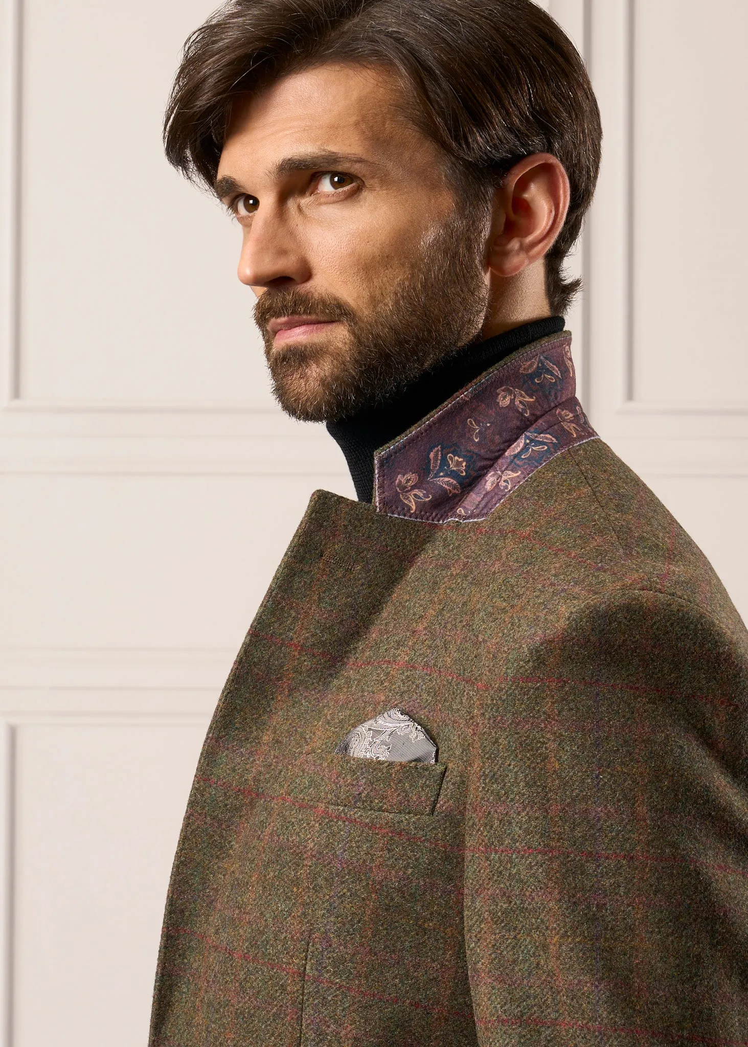 Surrey Tweed Lined Blazer In Hemlock - Regular Fit sold by Alan Paine product image thumbnail 4