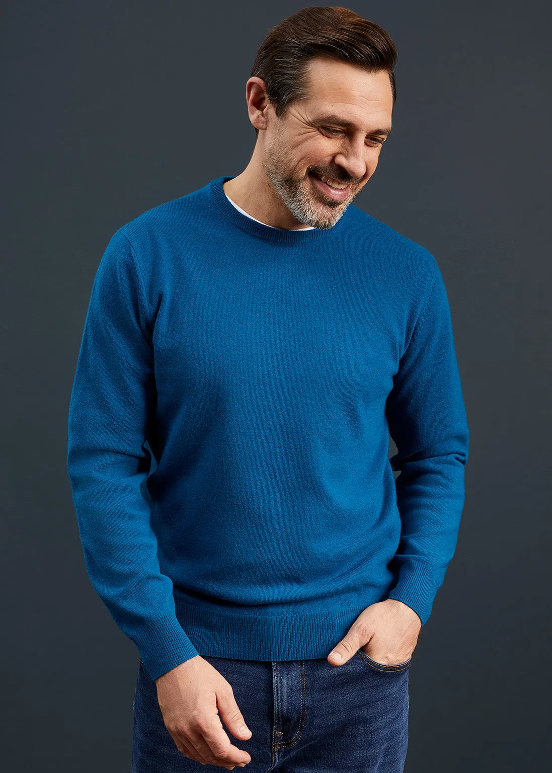 Men's Geelong Lambswool Crew Neck Jumper In Teal - Regular Fit sold by Alan Paine product image thumbnail 3
