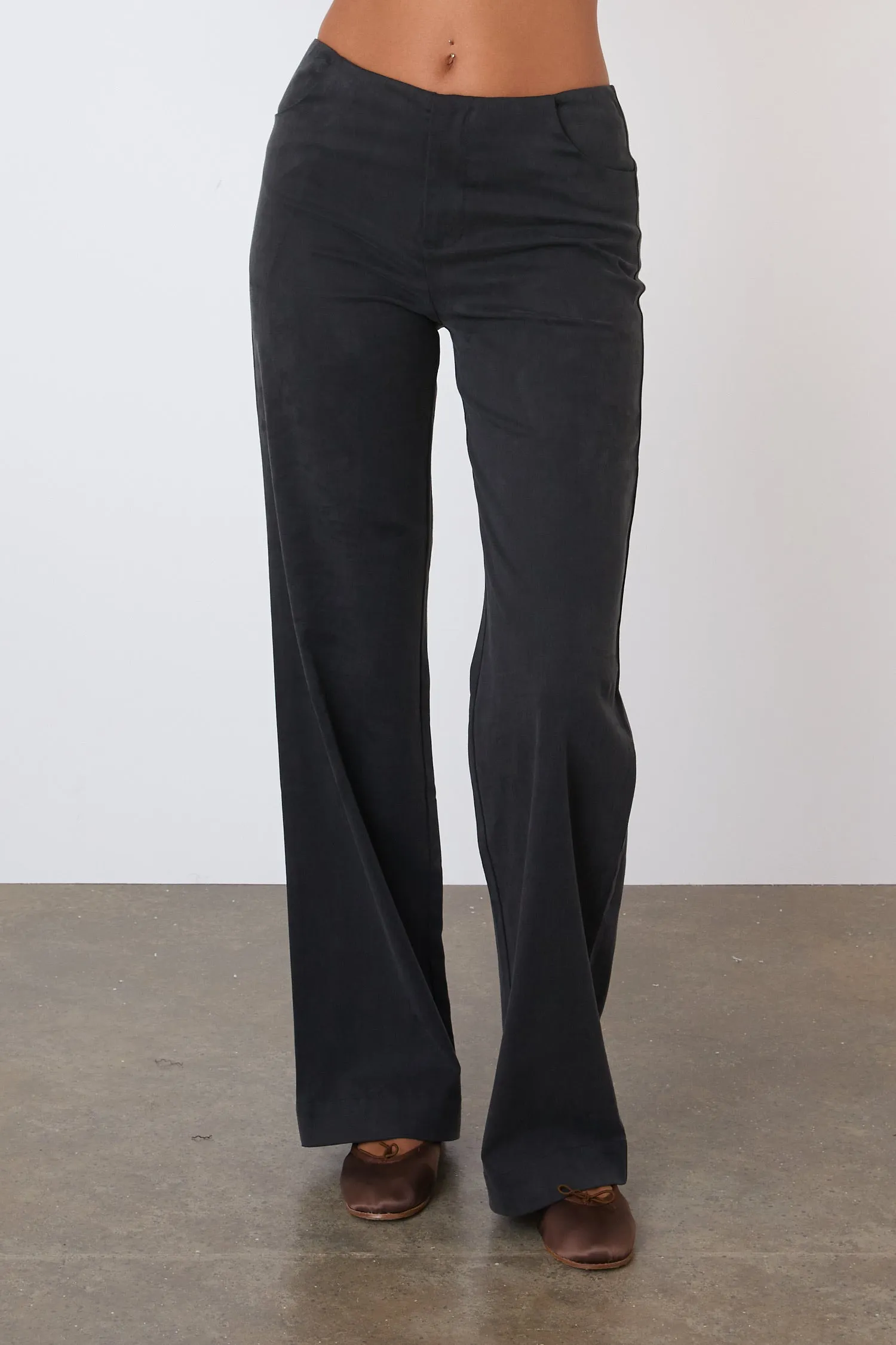 The Twiggy Travel Trousers, Onyx sold by Peachy Den product image thumbnail 3